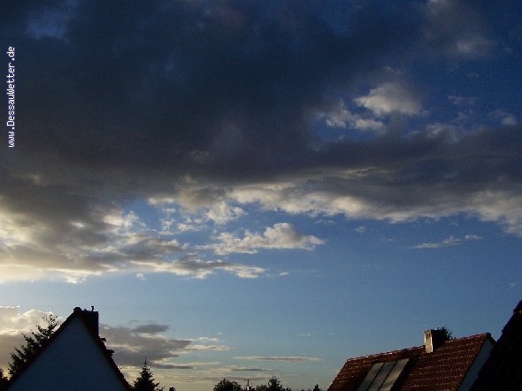 http://www.dessauwetter.de/galerie2/cache/vs_0%20Wetter_Wetter_001.JPG