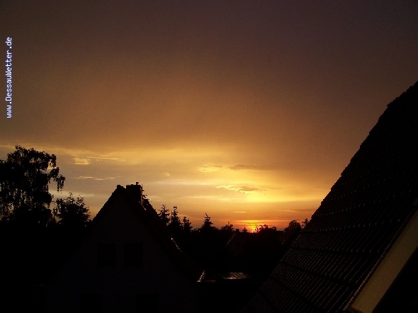 http://www.dessauwetter.de/galerie2/cache/vs_0%20Wetter_Wetter_002.JPG